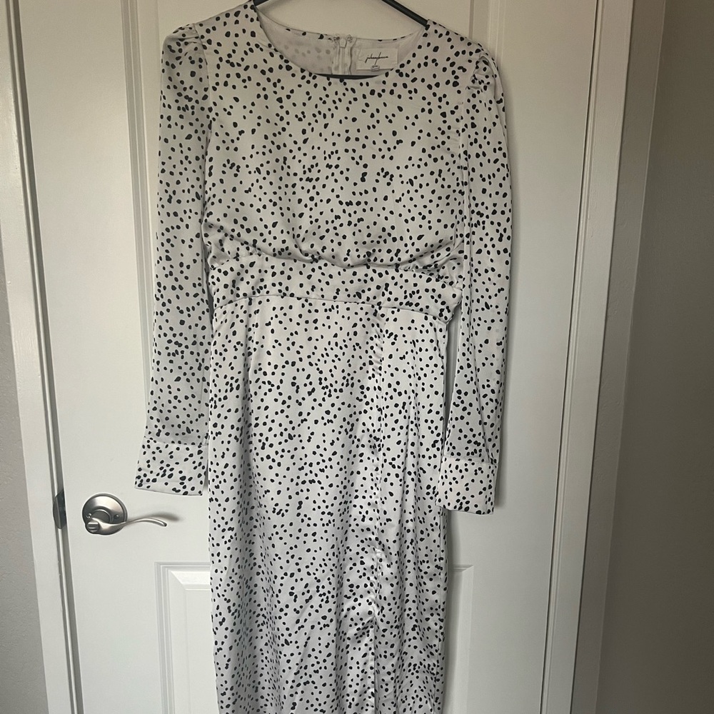 Silk white and black pocka dot midi dress